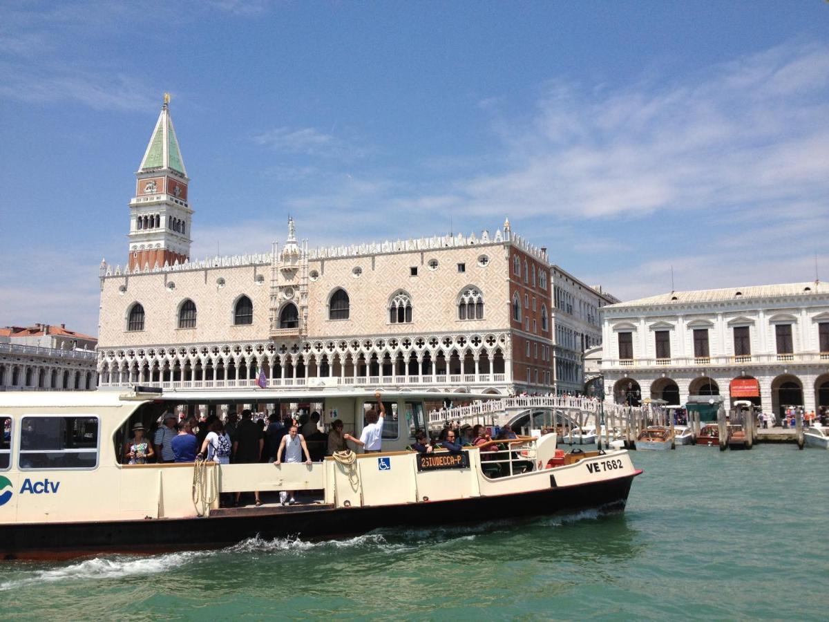 Residenza Dondel Apartment Venice Exterior photo